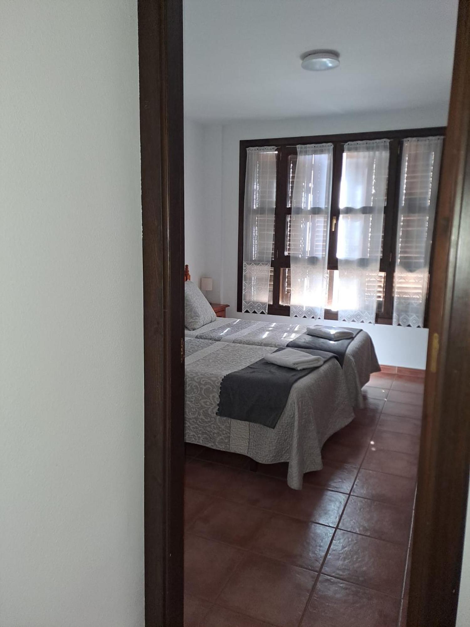 Delicias Hotel Peraltilla Bagian luar foto