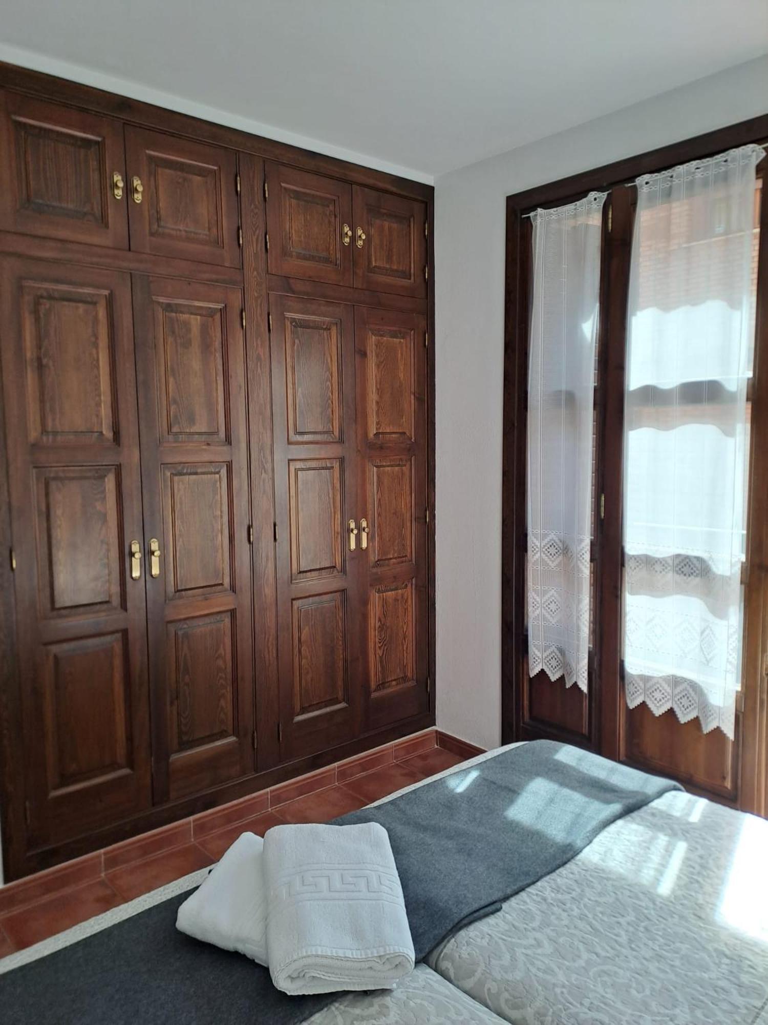 Delicias Hotel Peraltilla Bagian luar foto