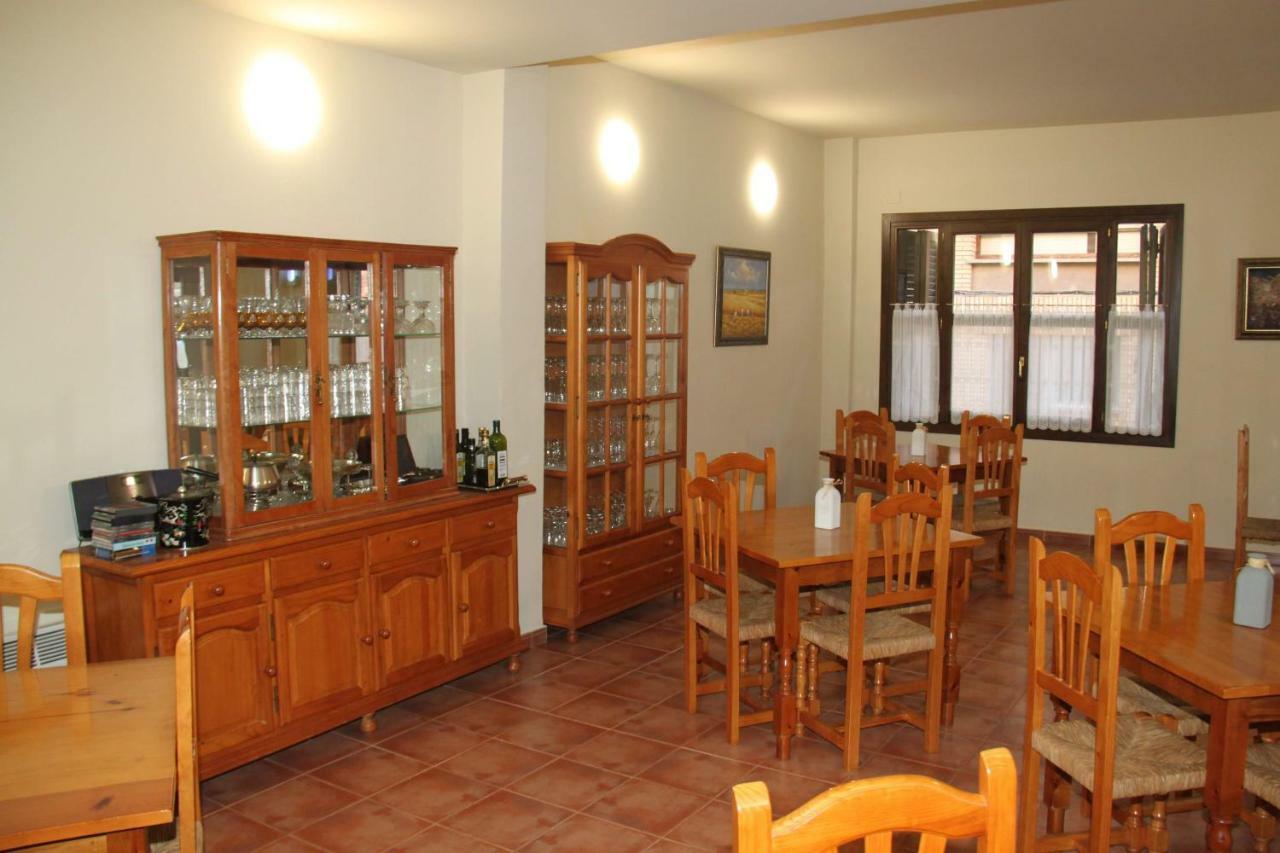 Delicias Hotel Peraltilla Bagian luar foto